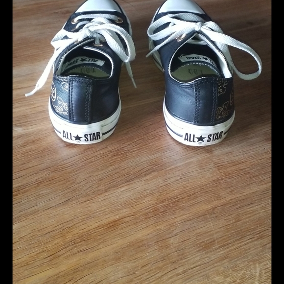 Convers - Picture 3 of 7